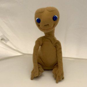 Vintage 1982 Showtime Kamar ET Extra Terrestrial Movie 8” Plush Been Repaired
